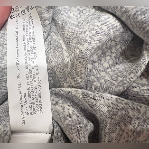 ZARA Snake Print Blouse Size S - Picture 10 of 10